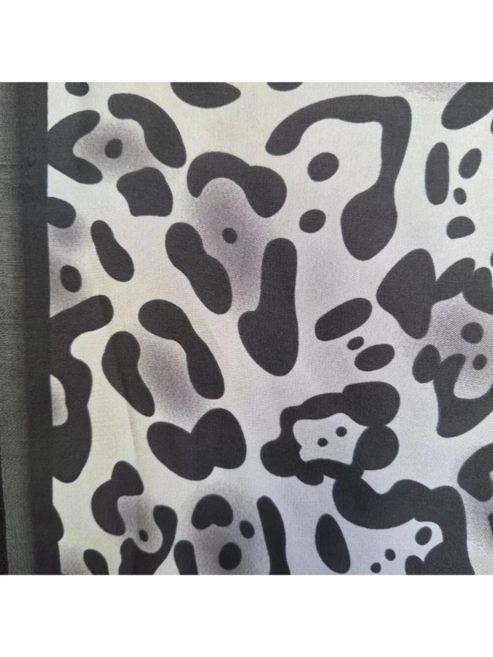 Elegant Grey Leopard Print Silky Satin Square Scarf Fashion Neck Wrap Accessory